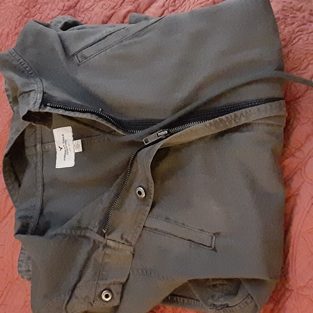 American Eagle Outfitters Khaki Olive Green Fall Hooded Jacket